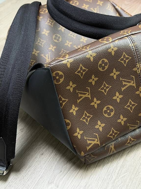 Zaini: Louis Vuitton Rucksack Backpack (Fullset) – Usato da Dietikon venduto da leekramer 2