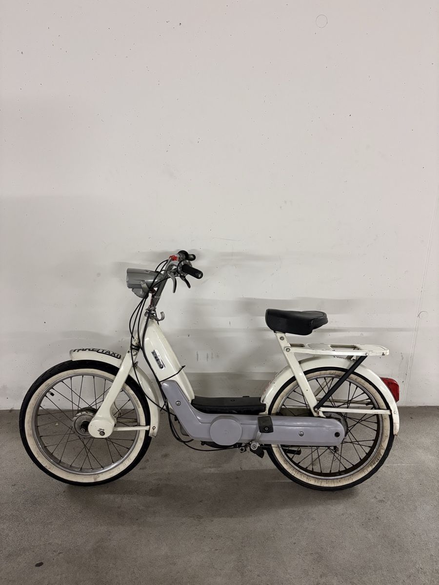 Piaggio Cyclomoteurs: Piaggio Ciao Old Timer mit V-Lenker – Défectueux à Ermatingen par PetitC