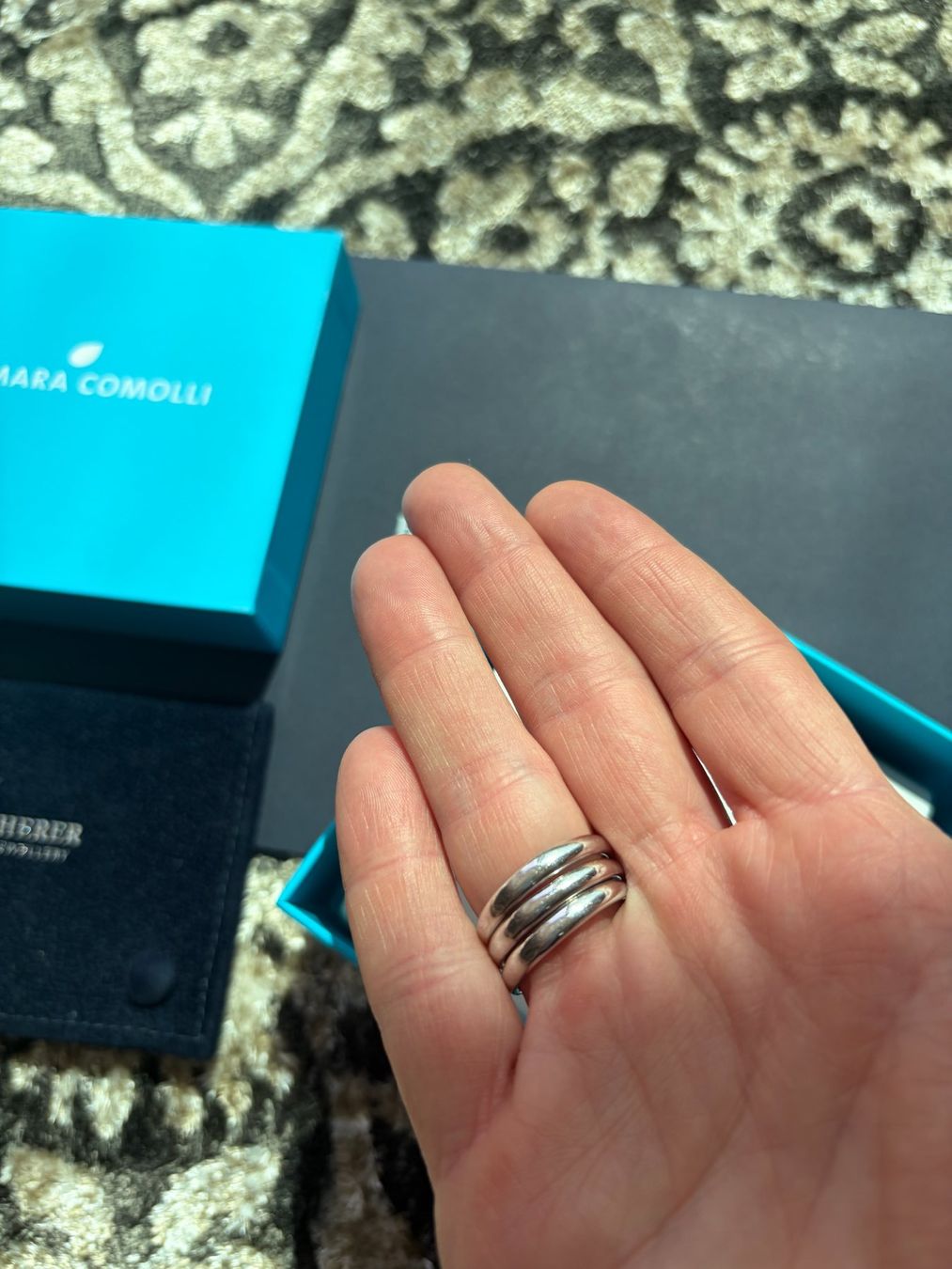 Ringe: 3 TAMARA COMOLLI BOUTON Solitaire Diamond Ring – 18K White – Neu (gemäss Beschreibung) aus Zumikon von Grenquila 2