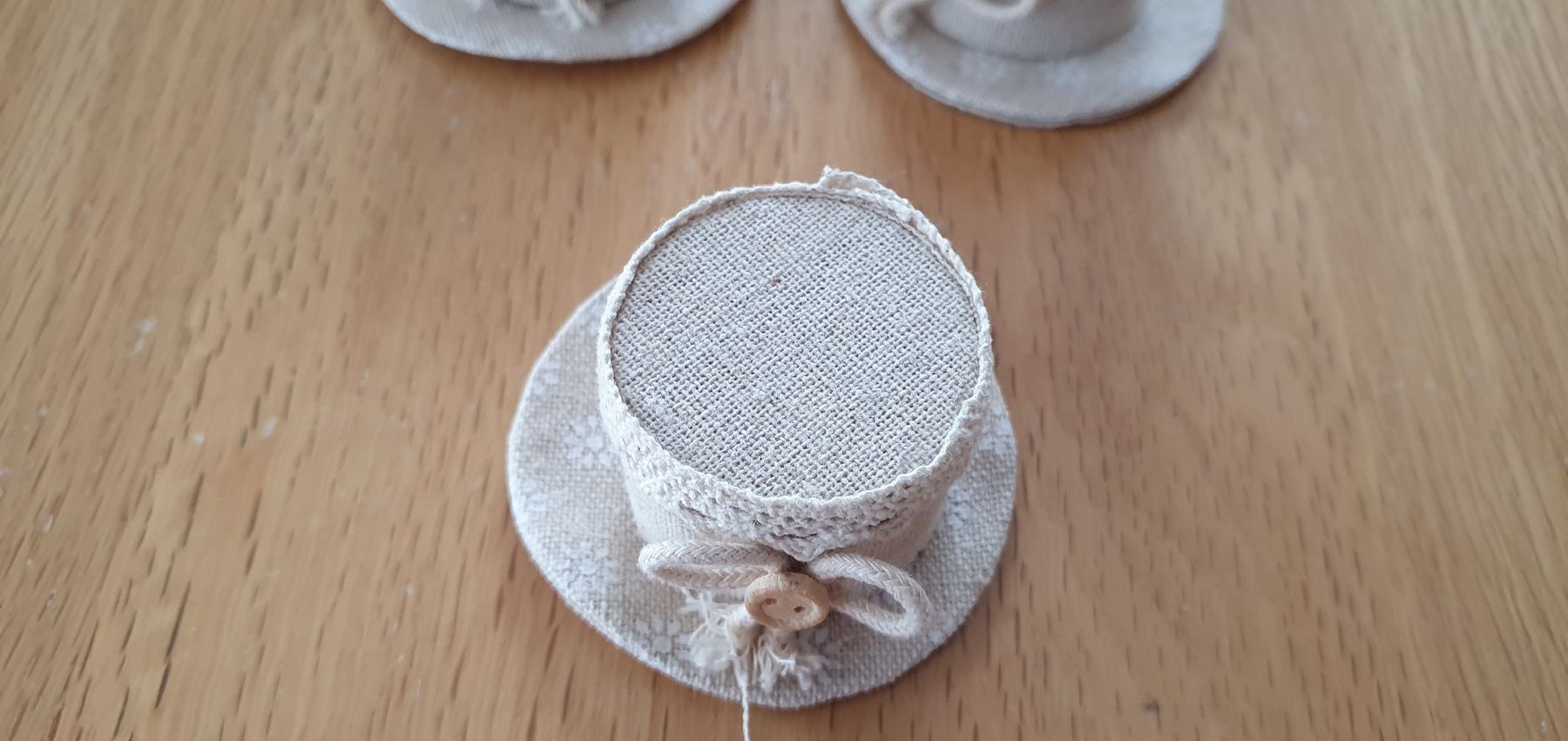 Tutte le decorazioni: Décoration de table forme chapeau – Nuovo (secondo la descrizione) da Moutier venduto da mar_7nrw 3