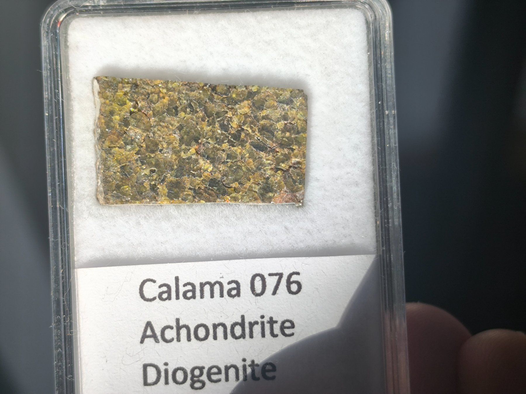 Minerali & Pietre curative: Meteorite Calama 076-  diogenite - 2.3 gr – Usato da Le Vaud venduto da R_Gill