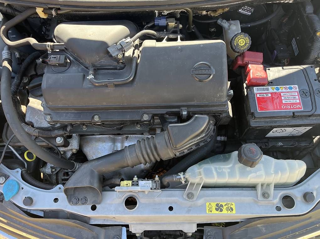 Automobili: NISSAN Micra C+C, cabriolet Hard Top – Usato da Ste-Croix venduto da loupian 1