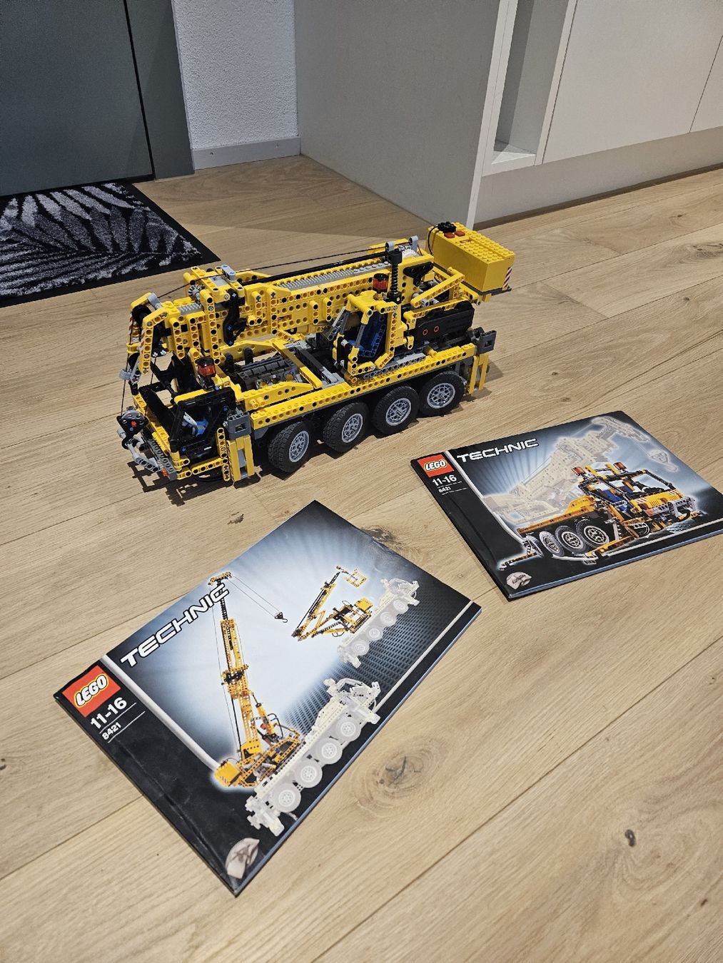 Technics Kit di costruzioni: LEGO Technics Lastkran 8421 – Usato da Winterthur venduto da Robin.1996 1