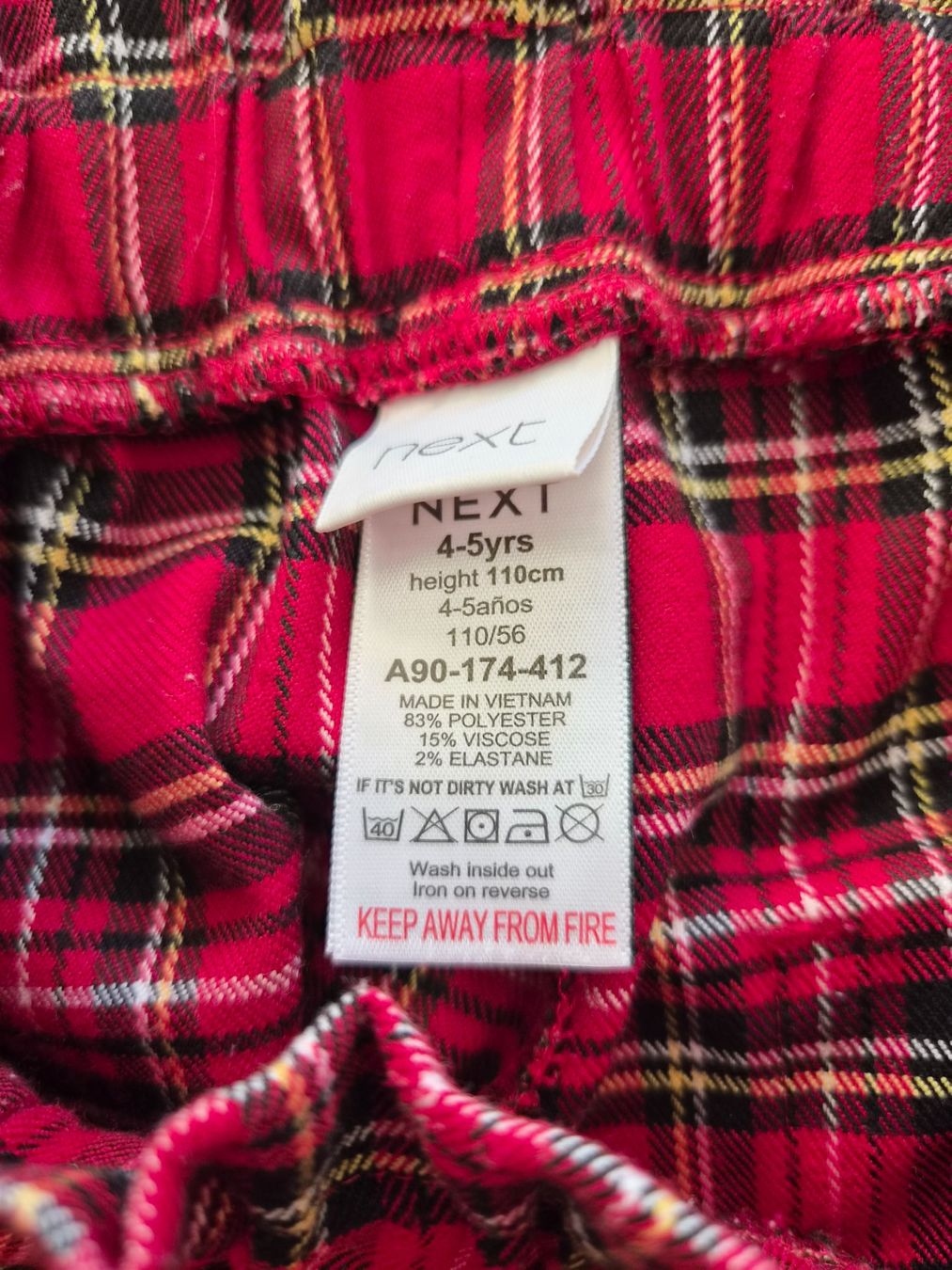 Next Pantaloni: Rote Hose Next Gr 110 – Usato da Zumikon venduto da daryona 2