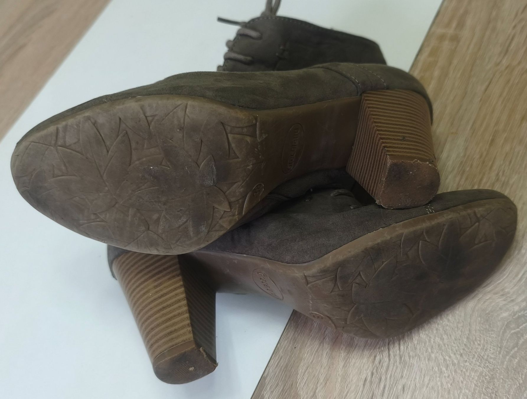 Damenschuhe: BOTTINES GRACELAND – Gebraucht aus Mervelier von ZORHA 2