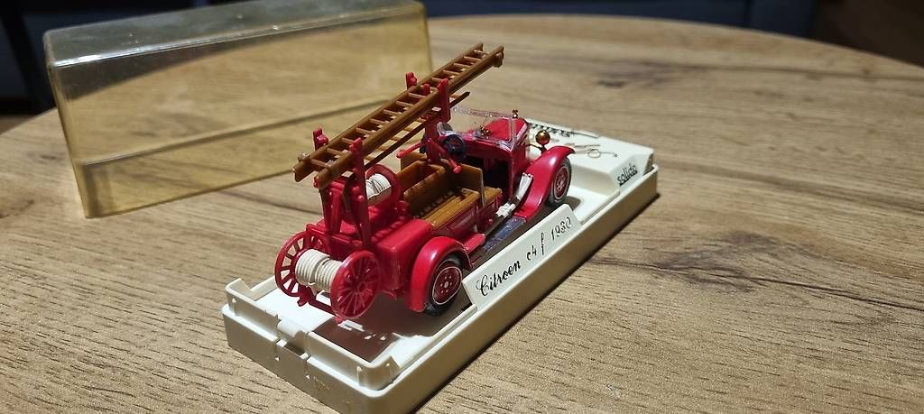 Modellini d'auto: Solido c4 Feuerwehr – Usato da Landquart venduto da Predi91 1