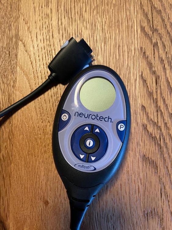 Neurotech Kneehab Xp Zur Quadricepsbehandlung Kaufen Auf Ricardo