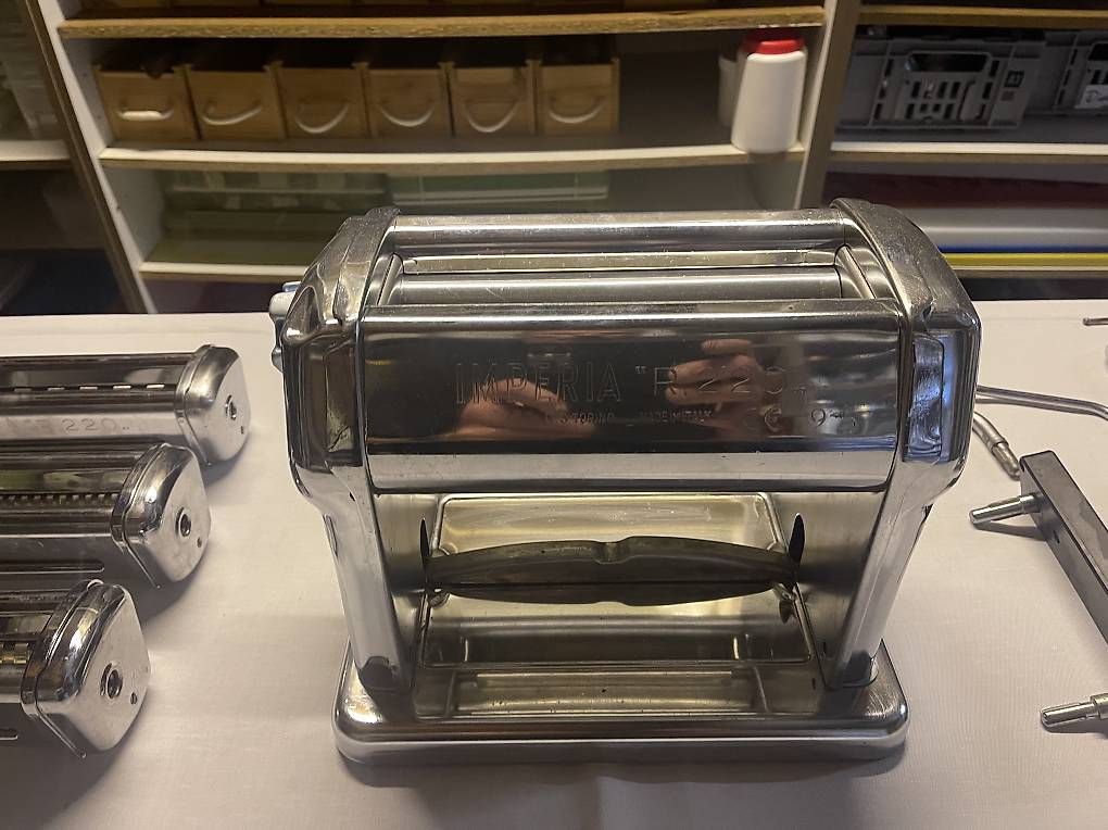 Elettrodomestici da cucina: Imperia R220 Restaurant (Profi) – Usato da Bubikon venduto da Migg67 1