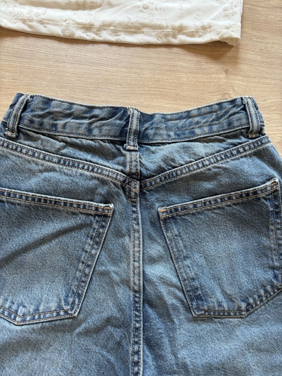 Zara Jeans: jeans bleu Zara, taille 34 – Usato da Tavannes venduto da callie.mcli 1