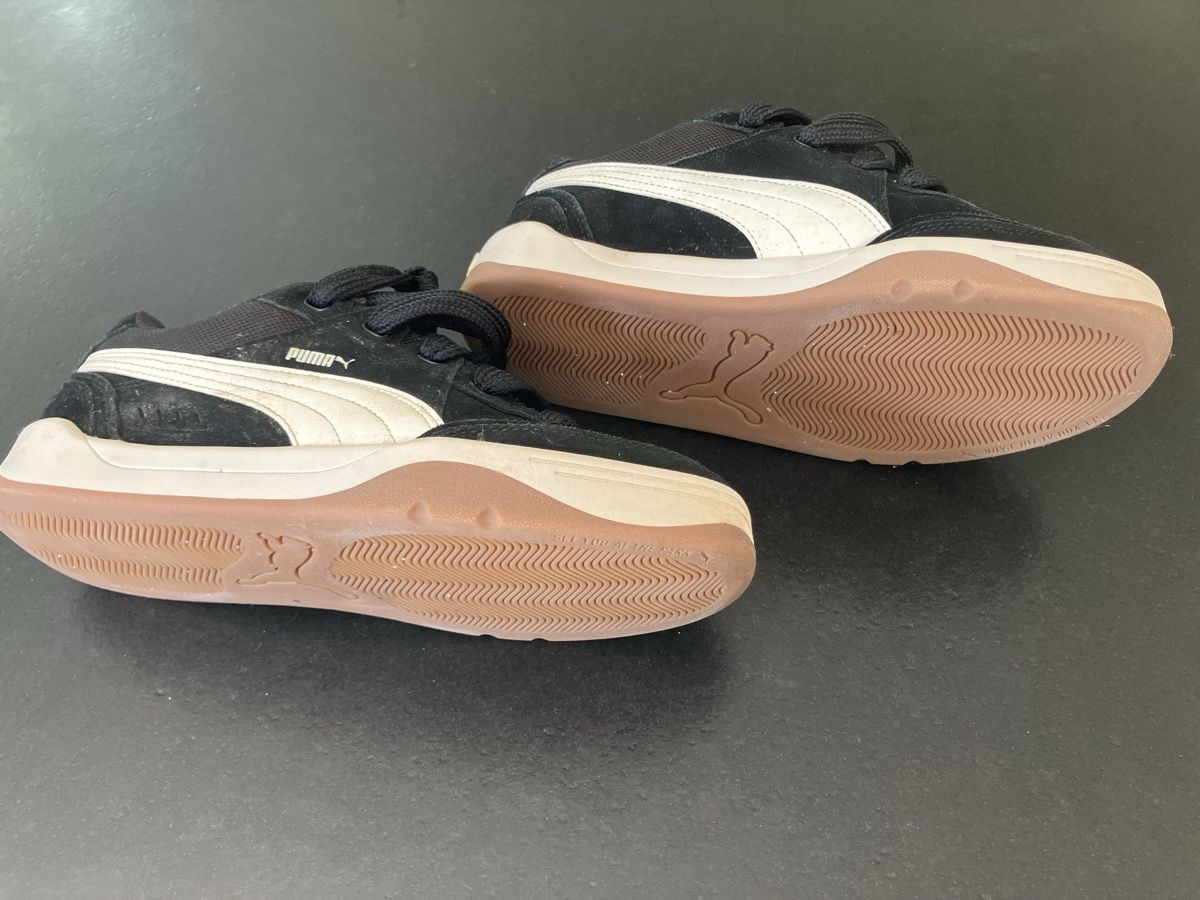 Scarpe da uomo: Chaussures PUMA daim noir T41 – Usato da Nyon venduto da cke_5xnx 2