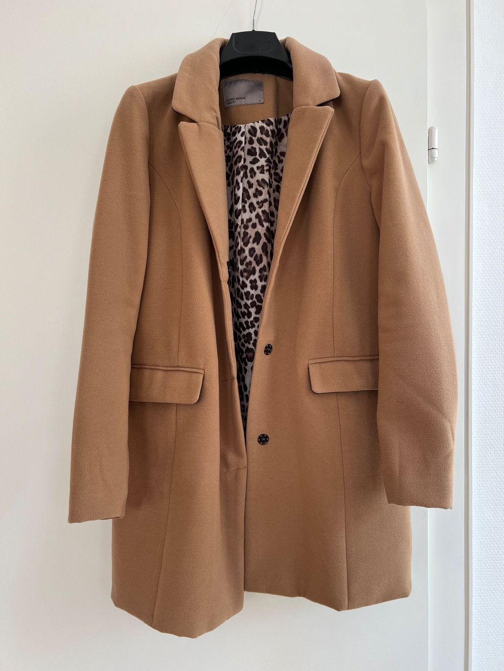Vero Moda Cappotti: Vero Moda Damenmantel beige Grösse M – Usato da Zürich venduto da ost_5sdl 6