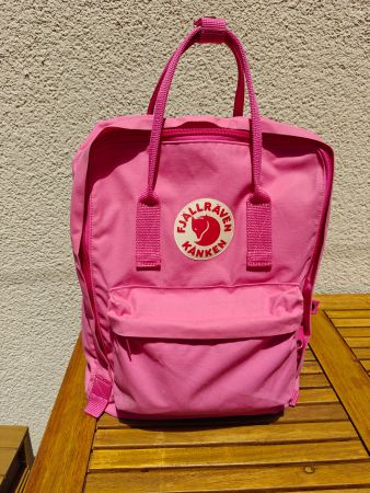 Fjällräven Kånken Rucksack pink