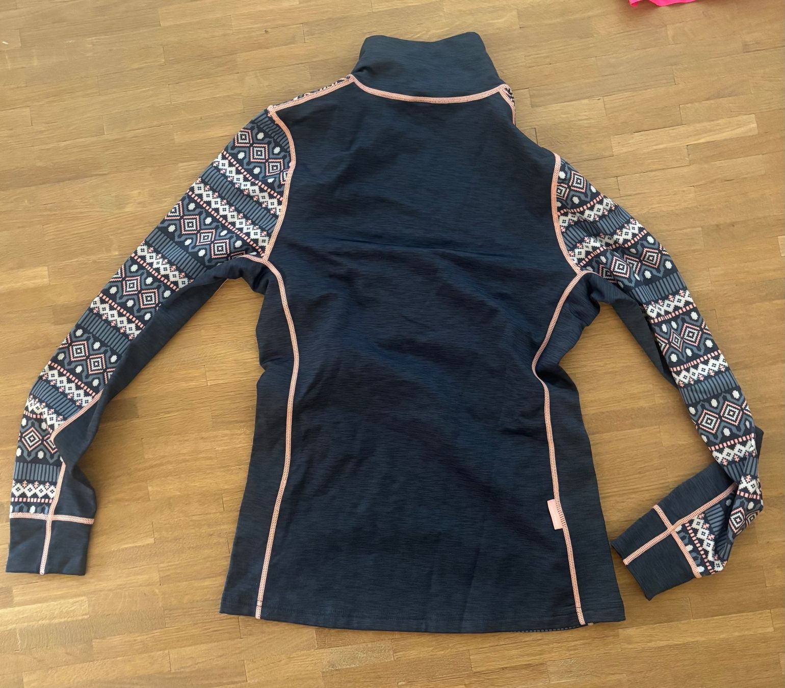 Maglioni & Felpe: Kari Traa Funktionsshirt Gr. S – Usato da Bern venduto da Anis89 1