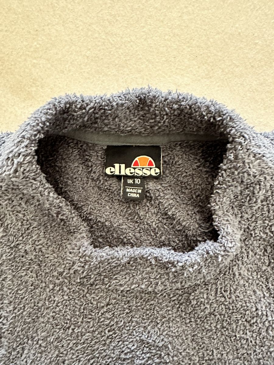 Ellesse Top: Ellesse Tank Top – Usato da Rümlang venduto da sunny_buhu 2