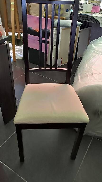 Stühle: 4 Chaises de table – Gebraucht aus Chatonnaye von scharf