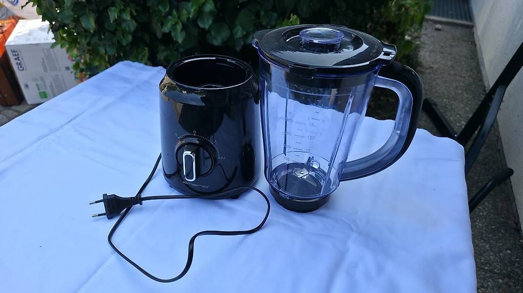 Elettrodomestici da cucina: Emerio Standmixer 1,5 Liter Schwarz – Usato da Dornach venduto da IP5 2