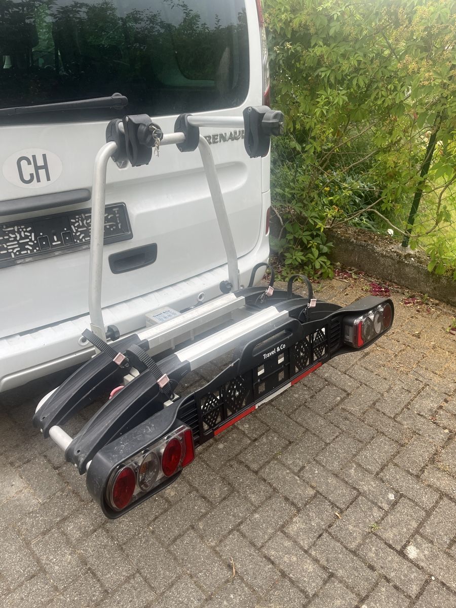 Thule Supporti per biciclette: Fahrradträger Travel&Co – Usato da Rodersdorf venduto da joa_2w8l