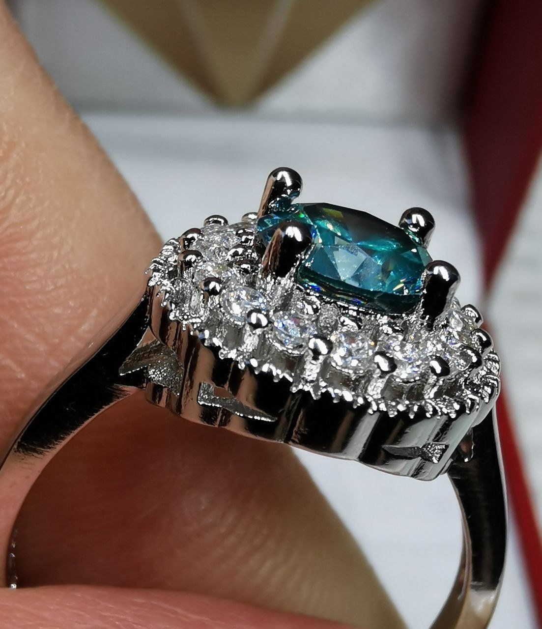 Anelli: Bague avec zircons – Nuovo e nell'imballaggio originale da Reconvilier venduto da Tsma67 8