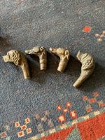 Têtes de chien décoratives en bronze. Superbe lot!