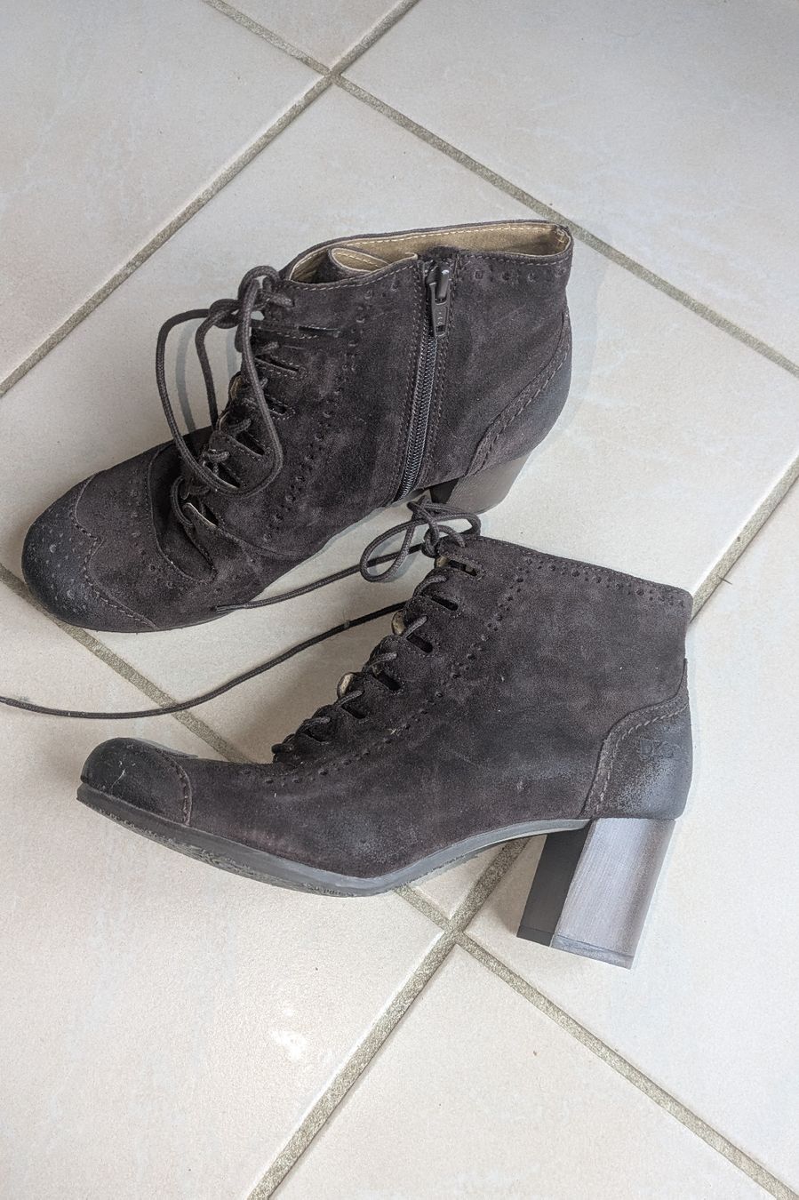 Damenschuhe: DKODE Stiefeletten braun – Gebraucht aus Morgarten von rra_jvw7 1
