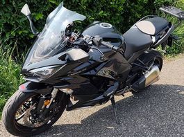 Top gepflegte Kawasaki Z1000SX
