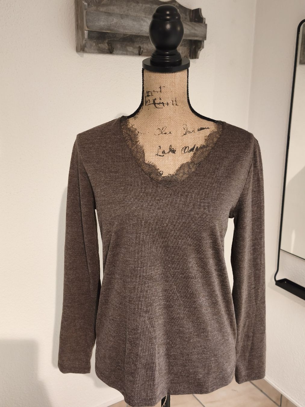 Maglioni & Felpe: Chicoree Shirt, Gr. M, Langarmshirt – Nuovo (secondo la descrizione) da Emmetten venduto da SecondhandSiska