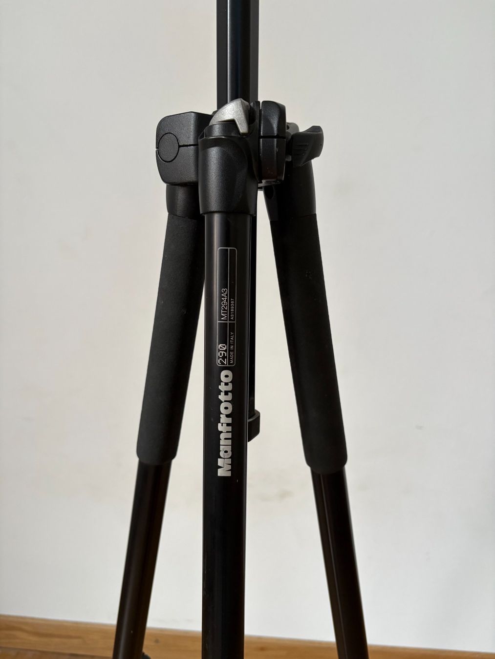 Cavalletti: Treppiede Manfrotto 290 – Usato da Lugano venduto da Ru_Le 1