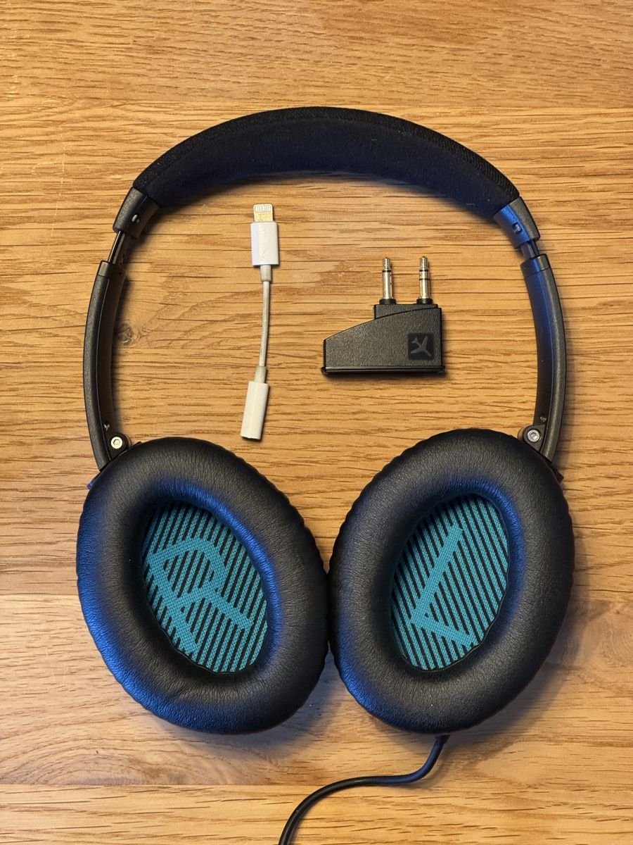 Bose Kopfhörer: Bose Quietcomfort 25 - Noisecancelling Kopfhöhrer – Gebraucht aus Rodels von Deflorin 1