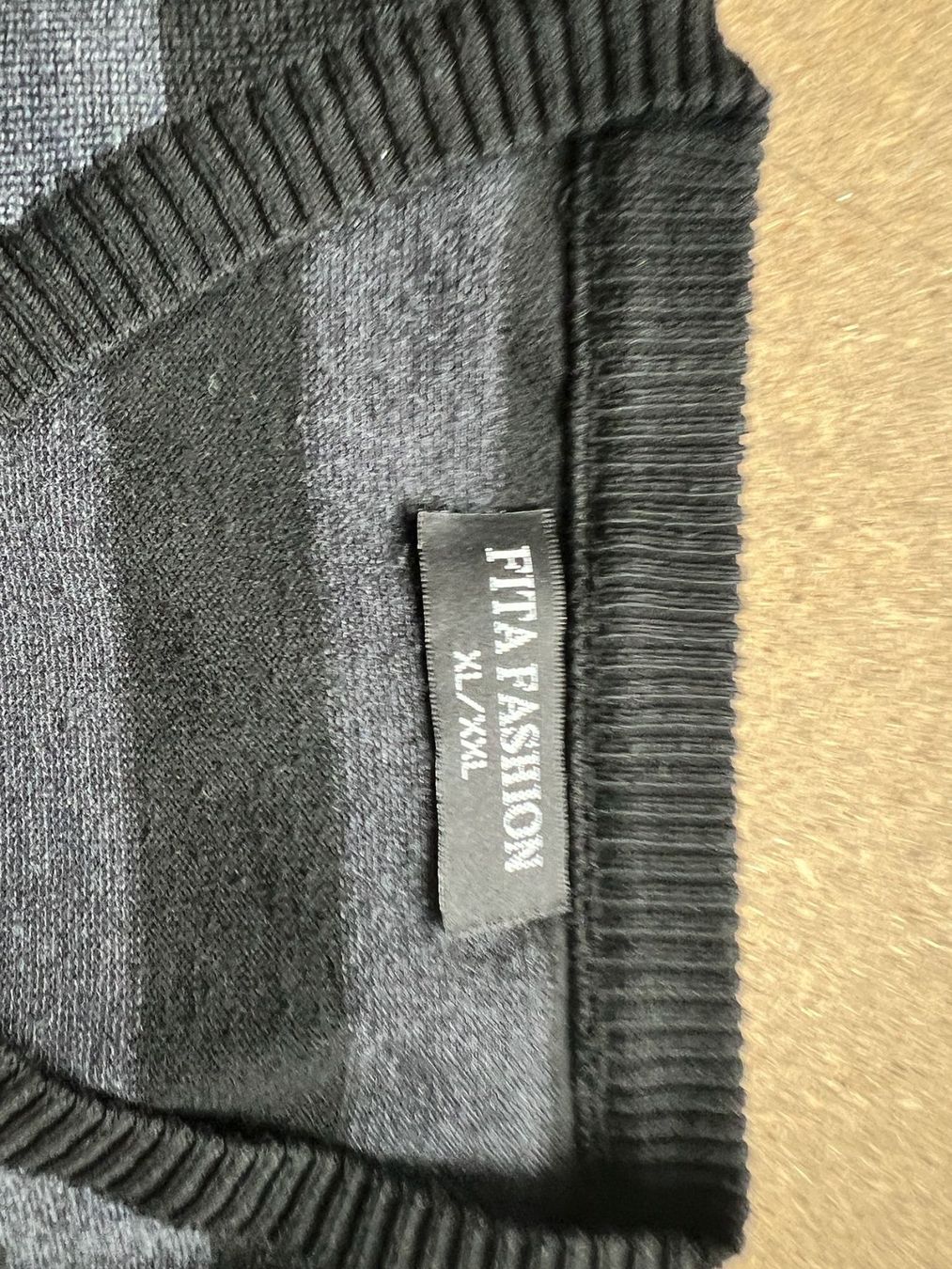 Maglioni & Felpe: Pullover Gr. XL – Usato da Reigoldswil venduto da Gora5 1