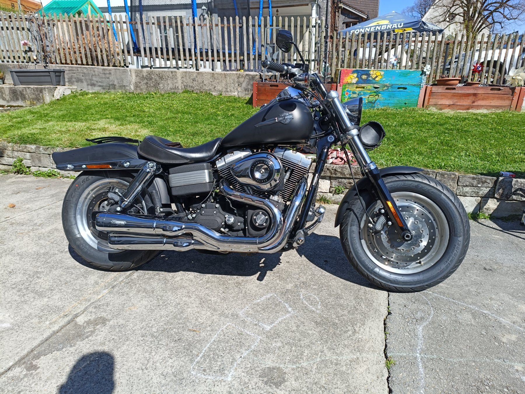 Harley-Davidson Cruisers: Harley Davidson FXDF Dyna Fat Bob - Top Zustand – D'occasion à Reute AR par Pwnzer