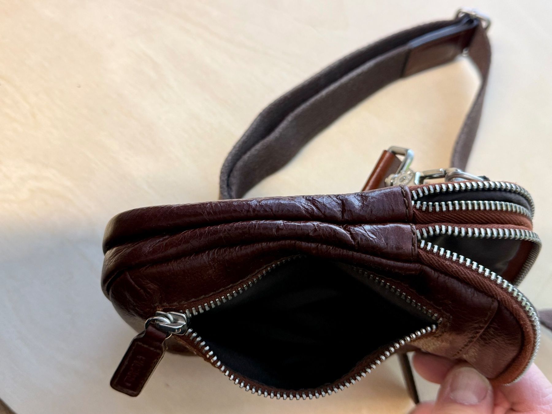 Picard Borse: Picard:  UMHÄNGETASCHE BUDDY 5118 – Usato da Arlesheim venduto da auktio999 5
