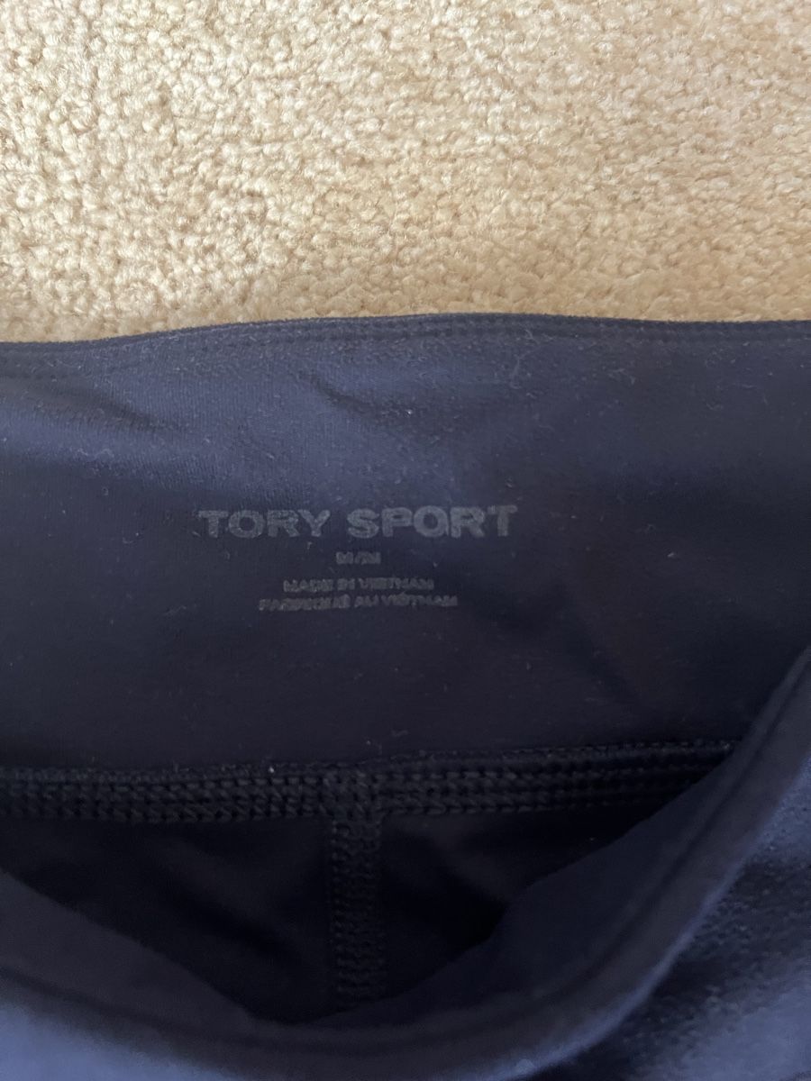 Leggings: 3 Designer Sport Legging Gr. M – D'occasion à Kilchberg ZH par Lisavivienne 2