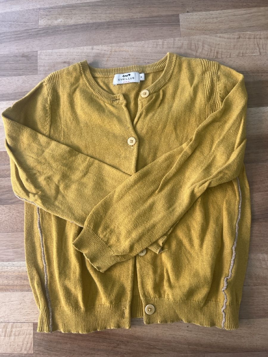Vestes & Manteaux: Strickjacke gelb Grösse 6 Jahre – D'occasion à Basel par HugChristine