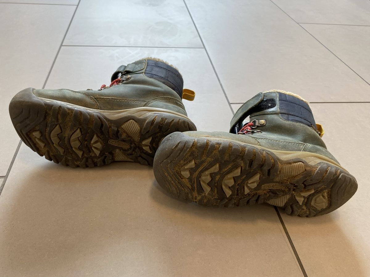 Keen Scarpe per ragazzi: Winterschuhe Keen gr. 30 – Usato da Freienwil venduto da dia_9sqy 1