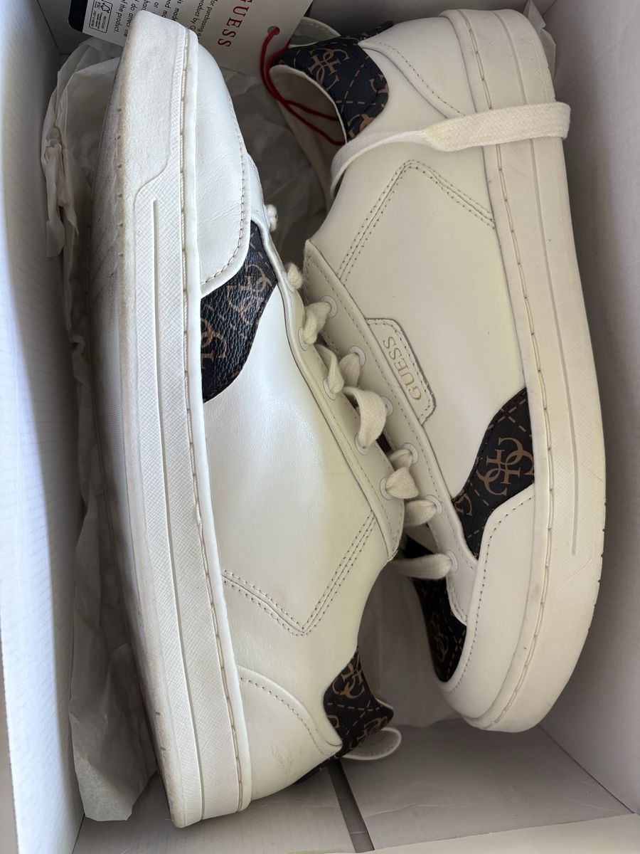 Guess Scarpe da uomo: GUESS Herren-Sneaker 44 – Usato da Büron venduto da Flor2009 4
