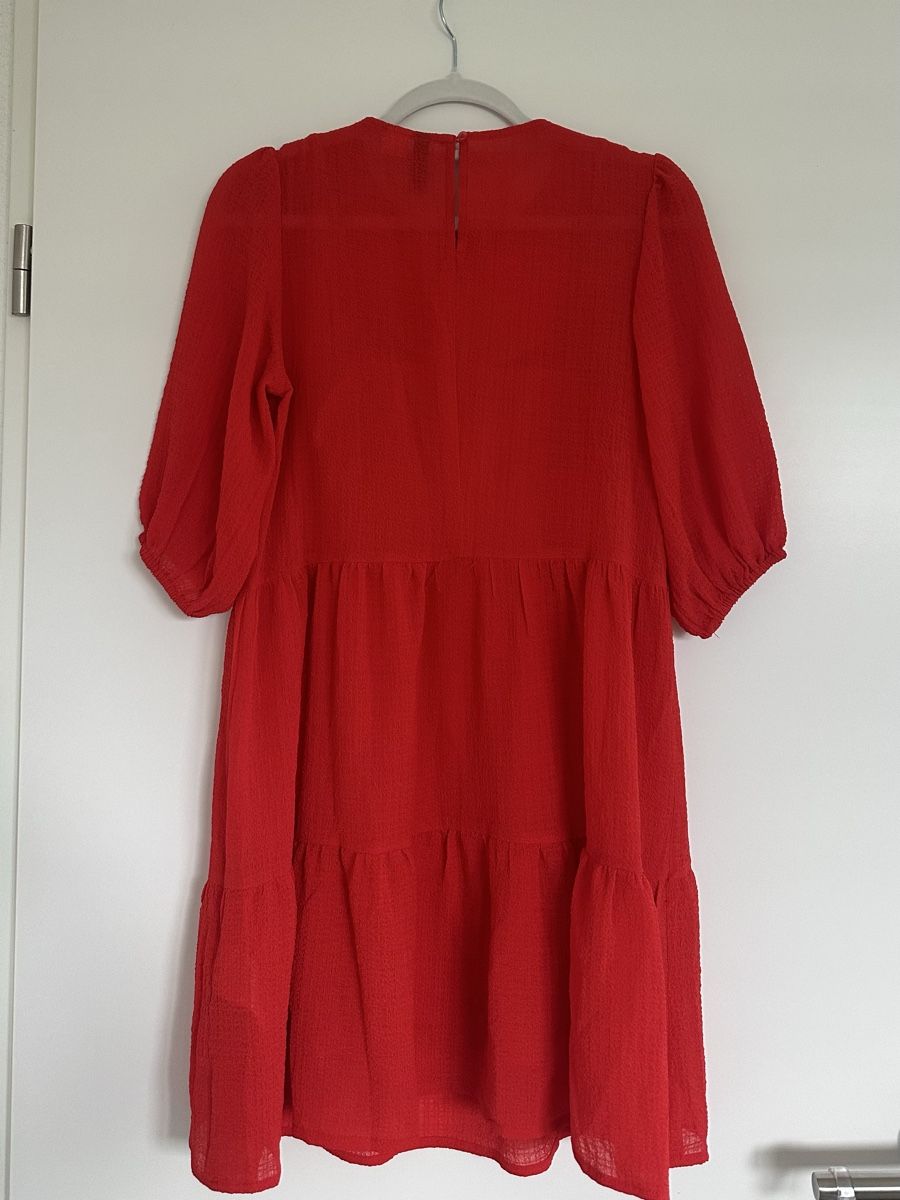 H&M Vestiti: H&M Kleid rot - neu – Nuovo (secondo la descrizione) da Pratteln venduto da sia_uk27 1