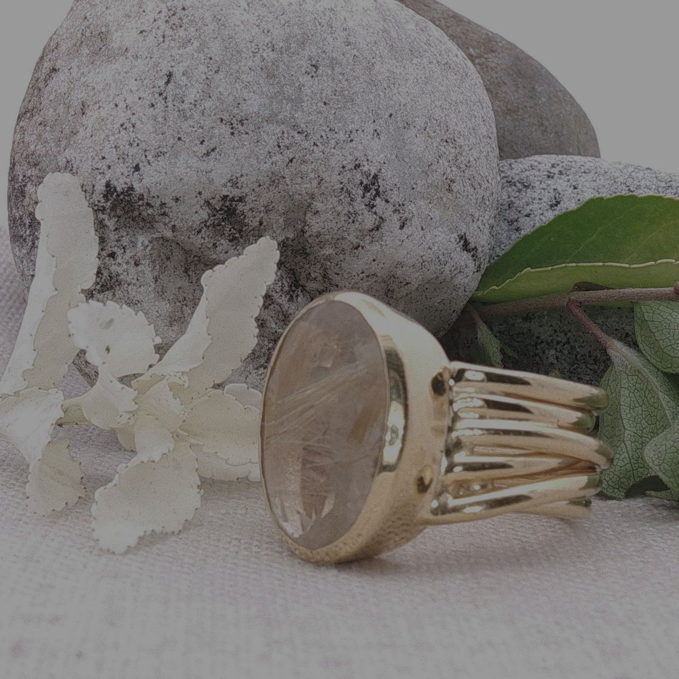 Olga Ribler Anelli: Ring 925 Sterling Silber mit Rutilquarz Grösse 56 – Nuovo (secondo la descrizione) da Luzern venduto da Schmuckoutlet 5