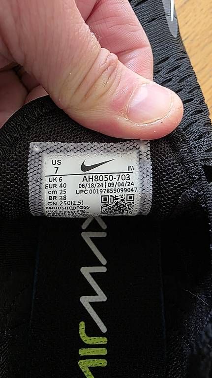 Nike Scarpe da uomo: Nike air 270 – Usato da Hohenrain venduto da JUSTY79 1
