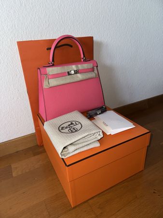 Hermès Kelly 25 Sellier – Rose Azalée (Epsom + Palladium)