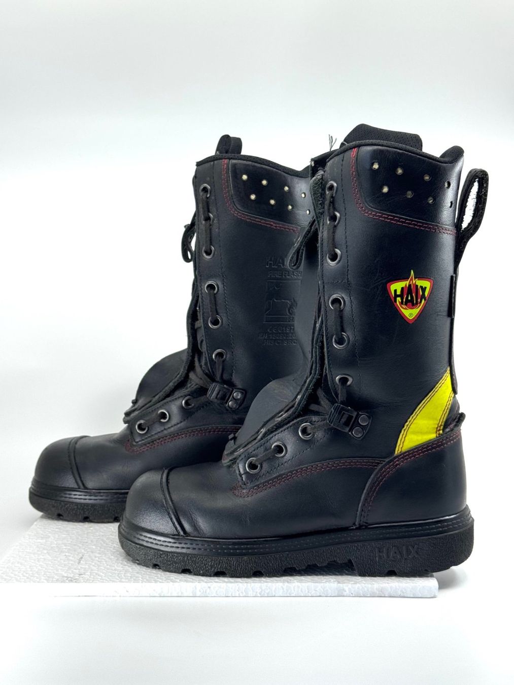 Haix Chaussures hommes: Feuerwehrstiefel HAIX Fire Flash | Grösse 37 – D'occasion à Soyhières par Spartan117
