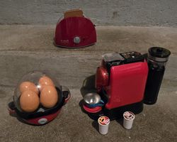 Spielzeugküchenset: Toaster, Eierkocher, Kaffeemaschiene