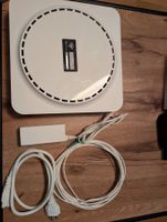 Salt Fiber Box Router mit Netzteil und Glasfaserkabel