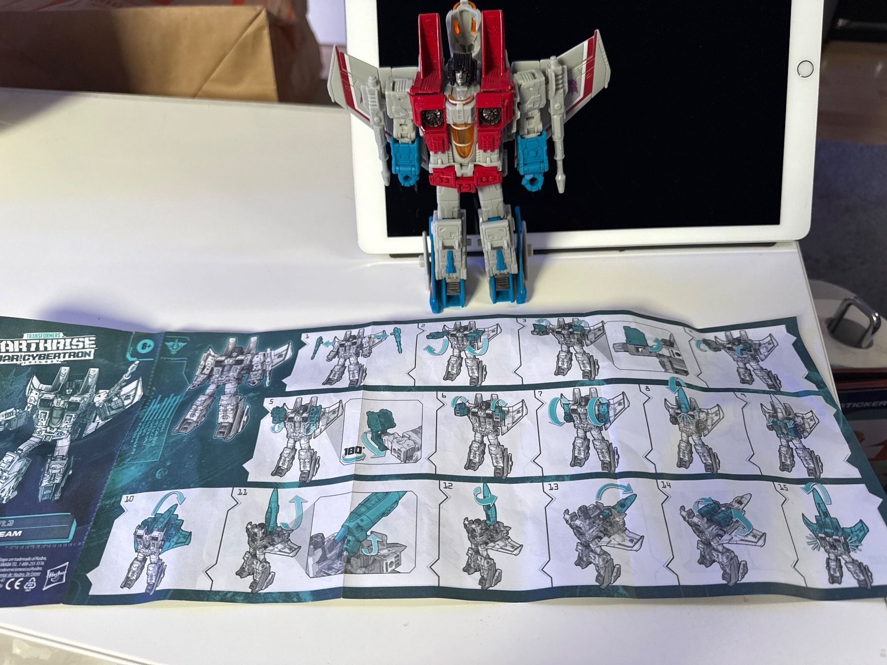 Hasbro Giocattoli: Transformers Earthrise Starscream Hasbro – Usato da Allschwil venduto da meeresperle 1