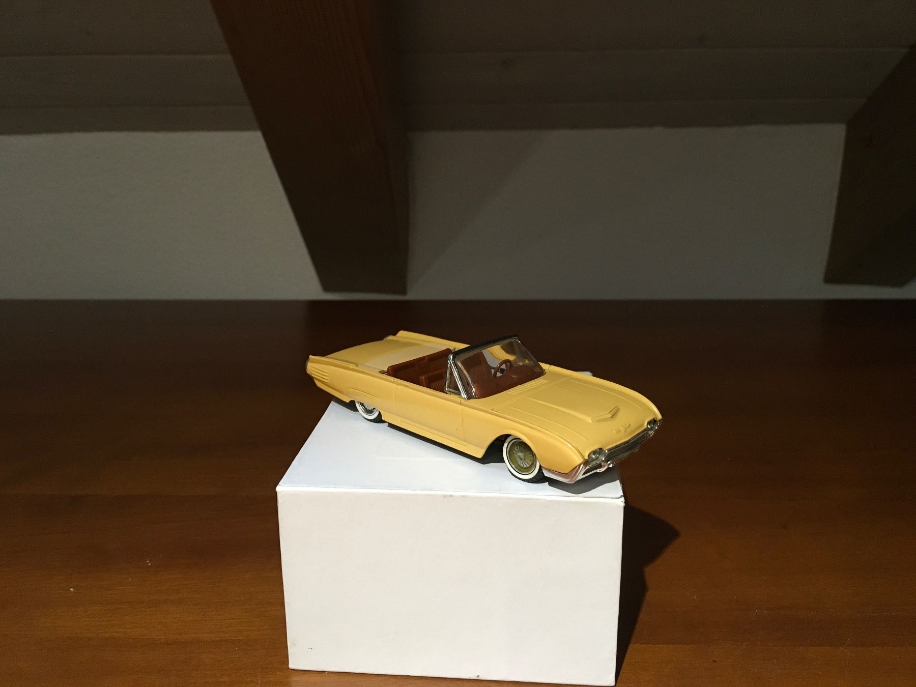 Ford Modellautos: 61’ Ford Thunderbird 1/43 no Greenlight – Gebraucht aus Wohlen AG von PrivatSammlung 2