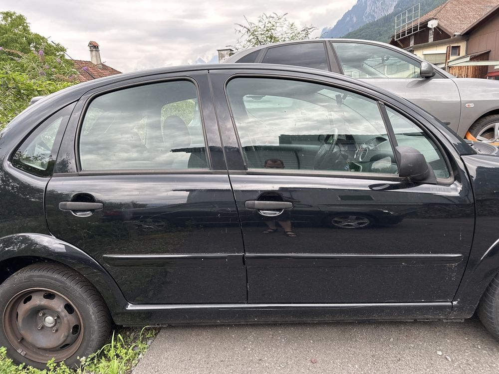 Citroën Automobili: Citroën C3, 1.1 ( Für Teile )  – Usato da Heiligkreuz (Mels) venduto da 071089 4