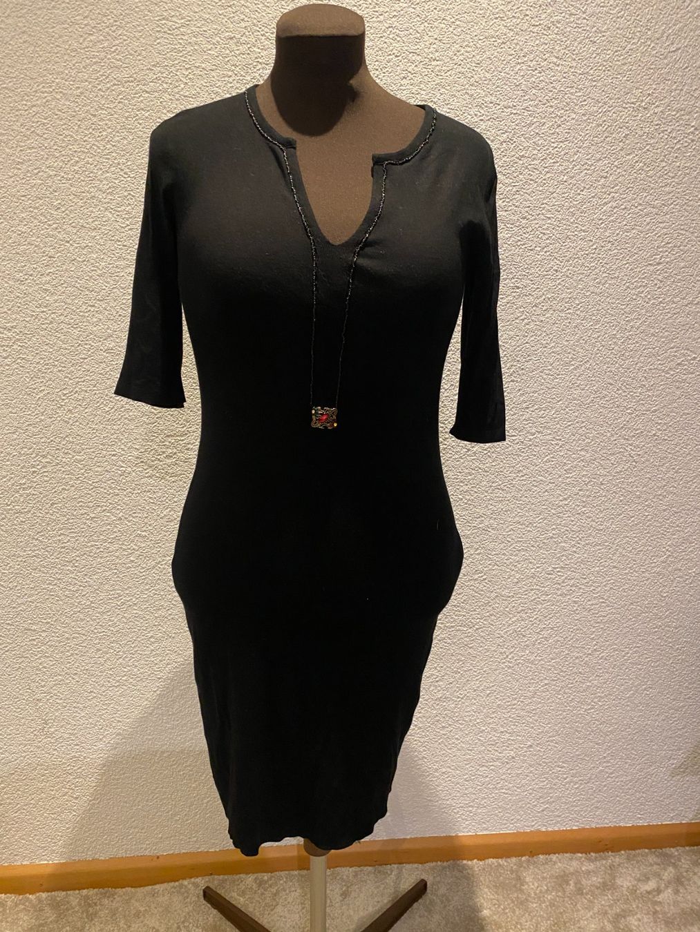 Vestiti: Kleid S-M – Usato da Liestal venduto da aarroon
