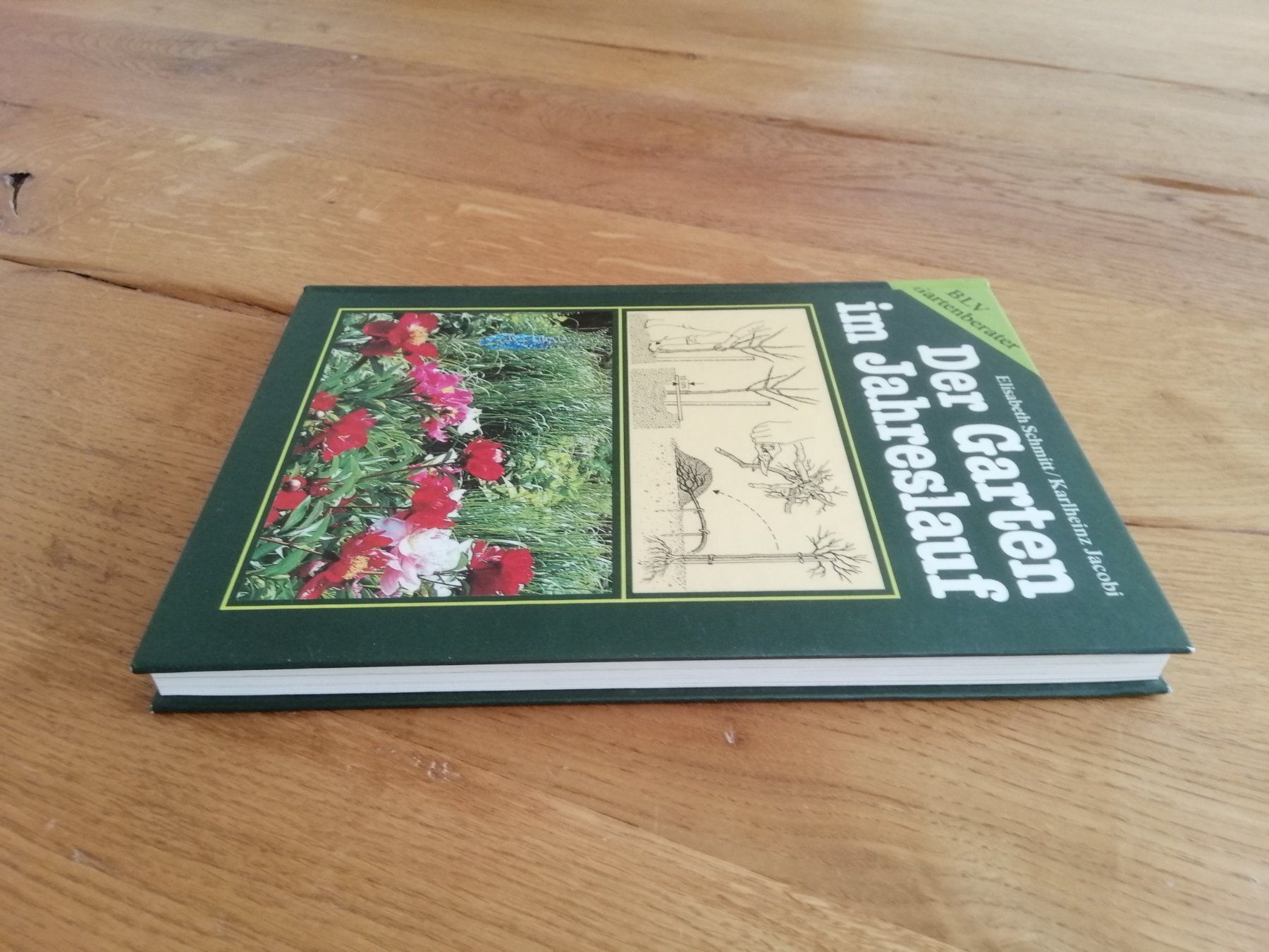Bücher: Buch Der Garten im Jahreslauf – Gebraucht aus Langenthal von Handstrick 2