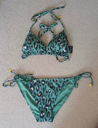 Bikini Leo-Muster Grösse 40 neu