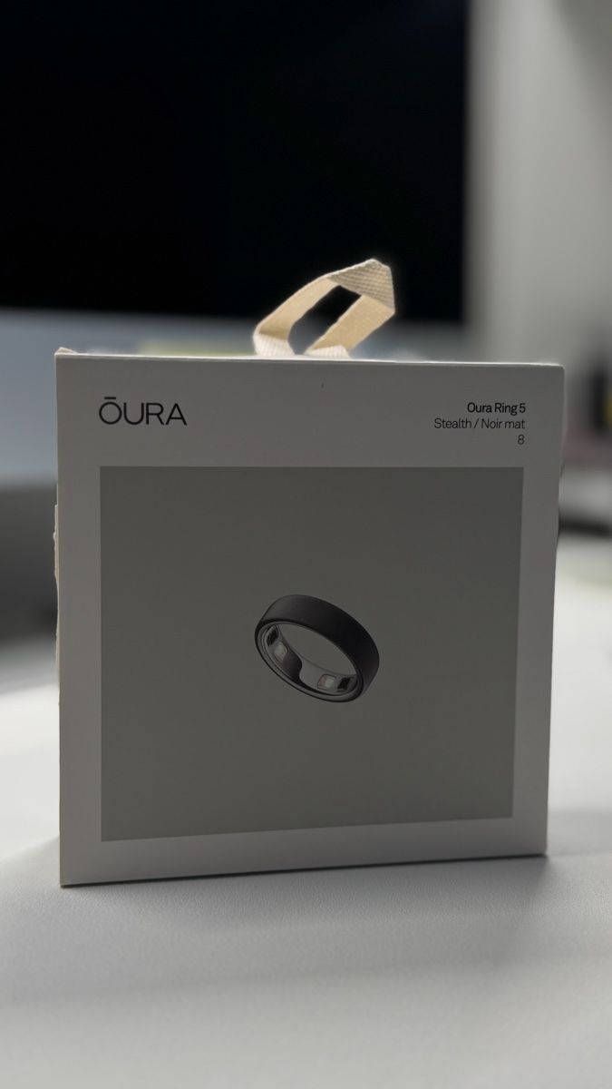 Oura Ringe: Oura Ring 5, 8 size  Stealth, like new – Neu (gemäss Beschreibung) aus Massagno von lju_rnm7
