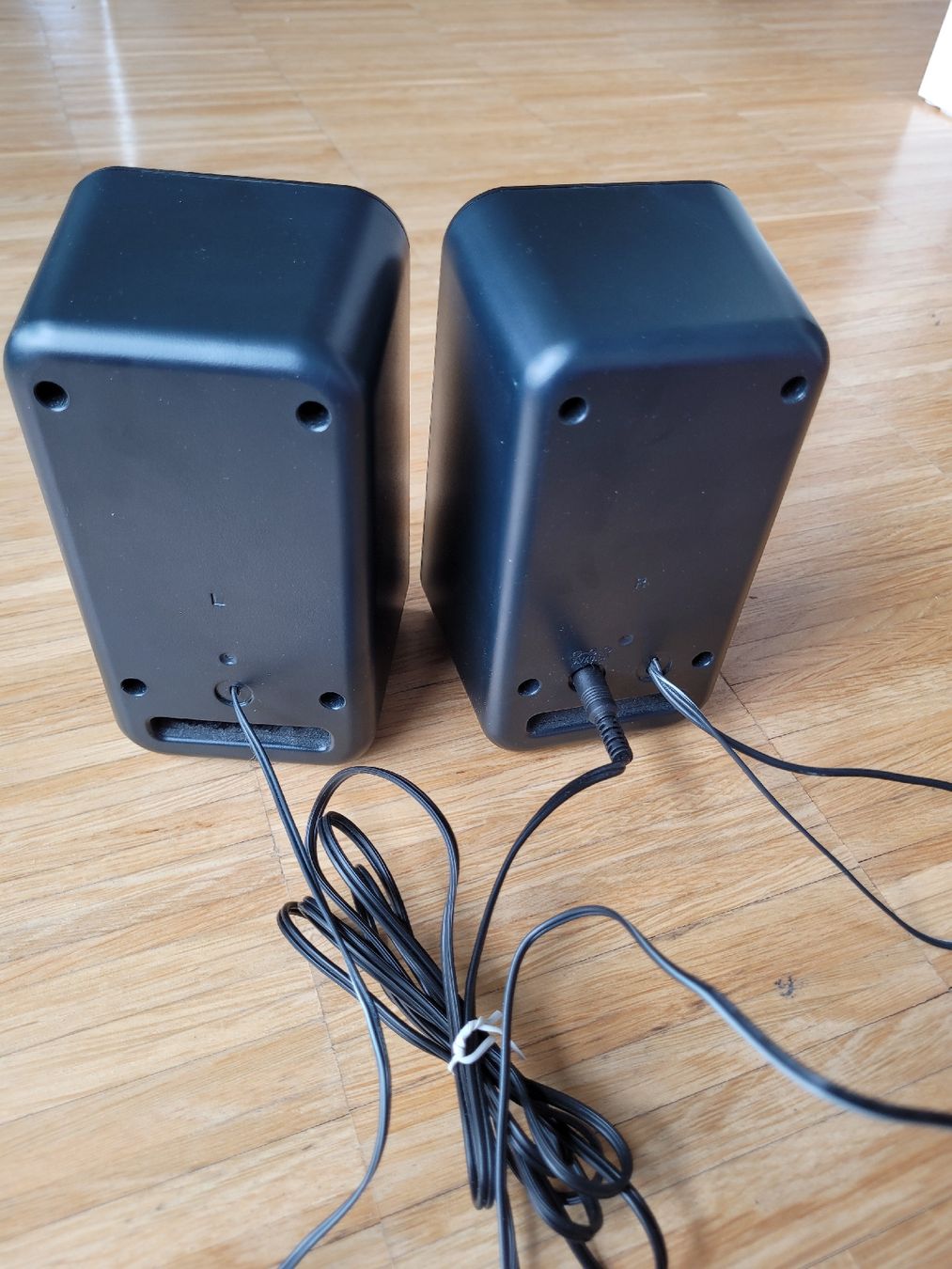 Logitech Casse acustiche: Logitech-Lautsprecher mit Netzteil – Usato da Uster venduto da 13smiley13 3